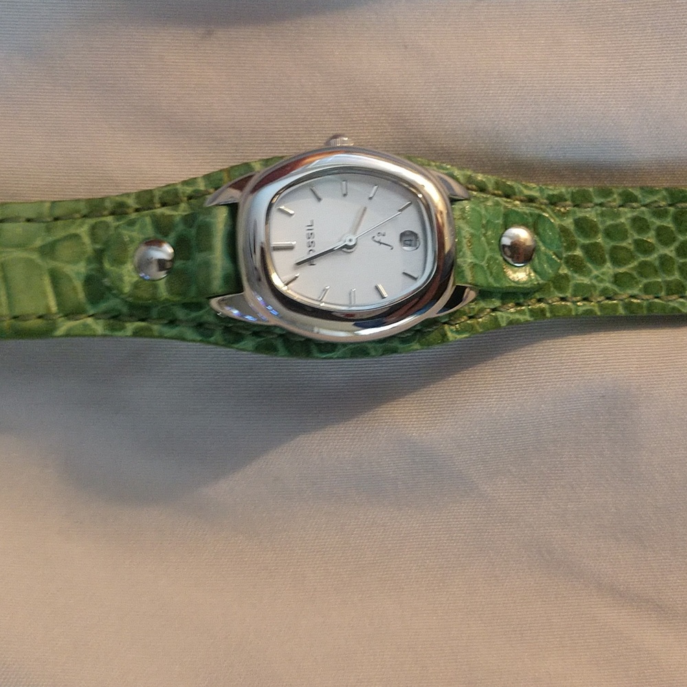 Fossil Watch - Picture 3 of 7